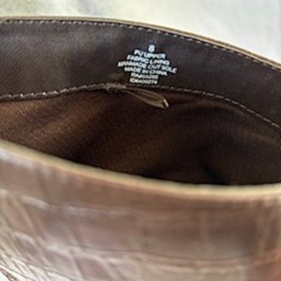 Express dark brown croc embossed heeled booties NWT Size 8 - Picture 8 of 10